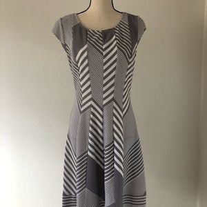 Signature by Robbie Bee Dress